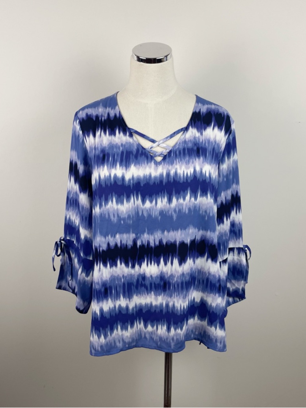 Counterparts Blue White Tie Dye Blouse Top Women Large Lightweight Casual